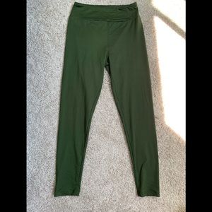 Green leggings!